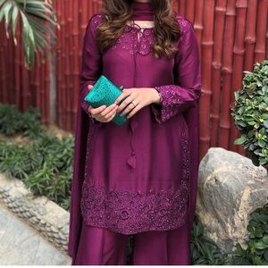 Purple Embroidered Pakistani Suit (farshi shalwar and kameez)
